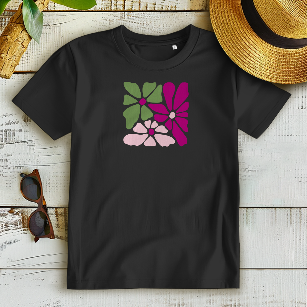"Women's T-Shirt with Print - Stylish & Comfortable / Discover Now"
