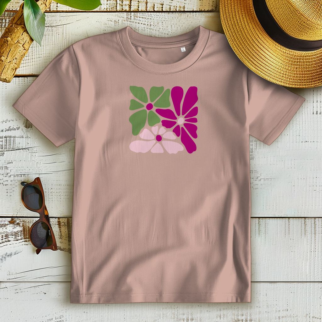 "Women's T-Shirt with Print - Stylish & Comfortable / Discover Now"