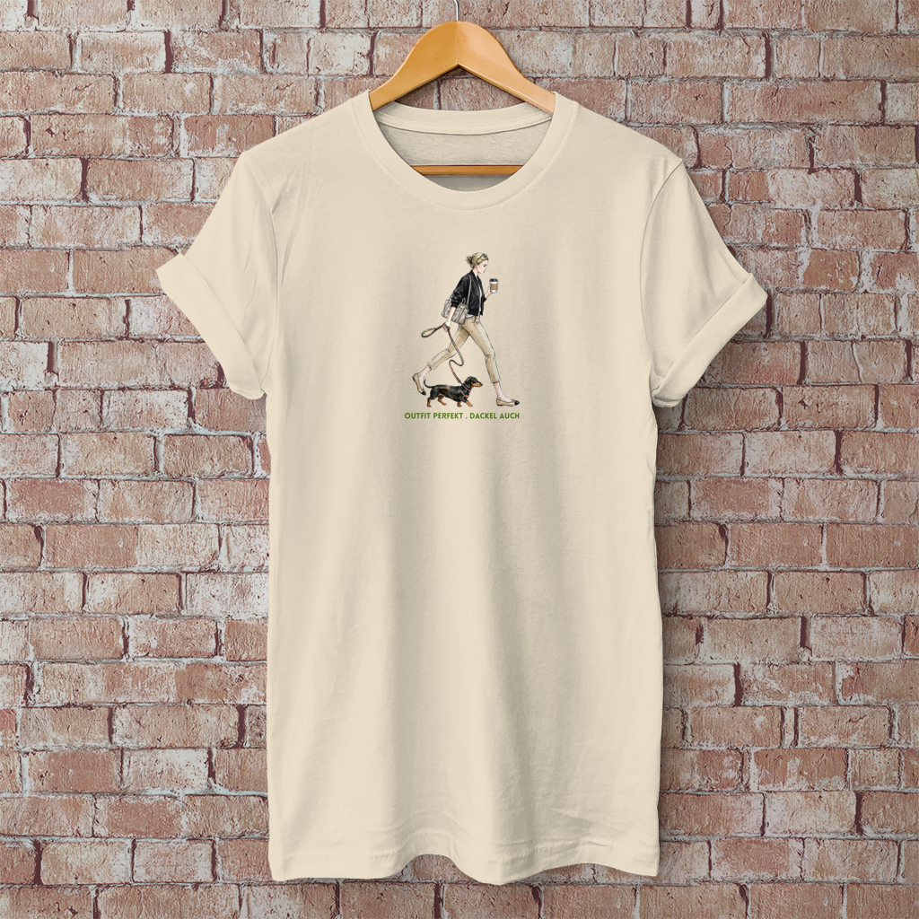 Damen T-Shirt Outfit perfekt. Dackel auch