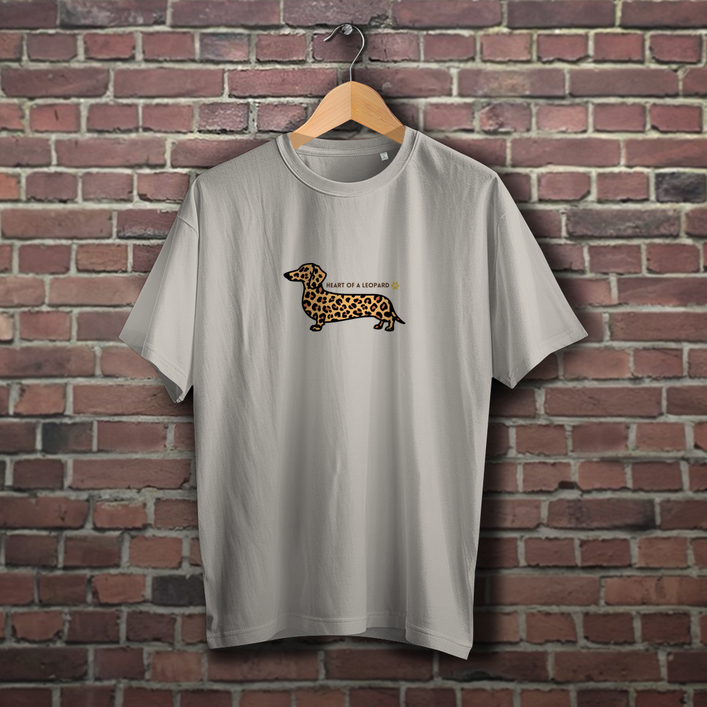 Oversize Dackel T-Shirt für Sie&Inn mit Zitat "HEART OF A LEOPARD"
