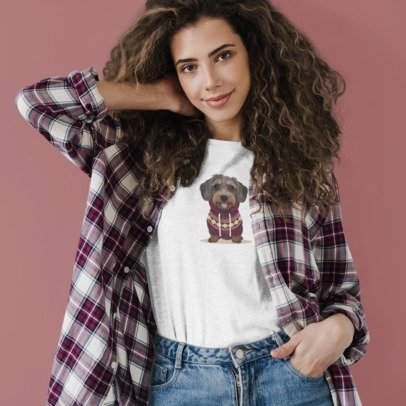 Damen T-Shirt mit Rauhaardackel als Fashion Ambassador im Norweger Pulli